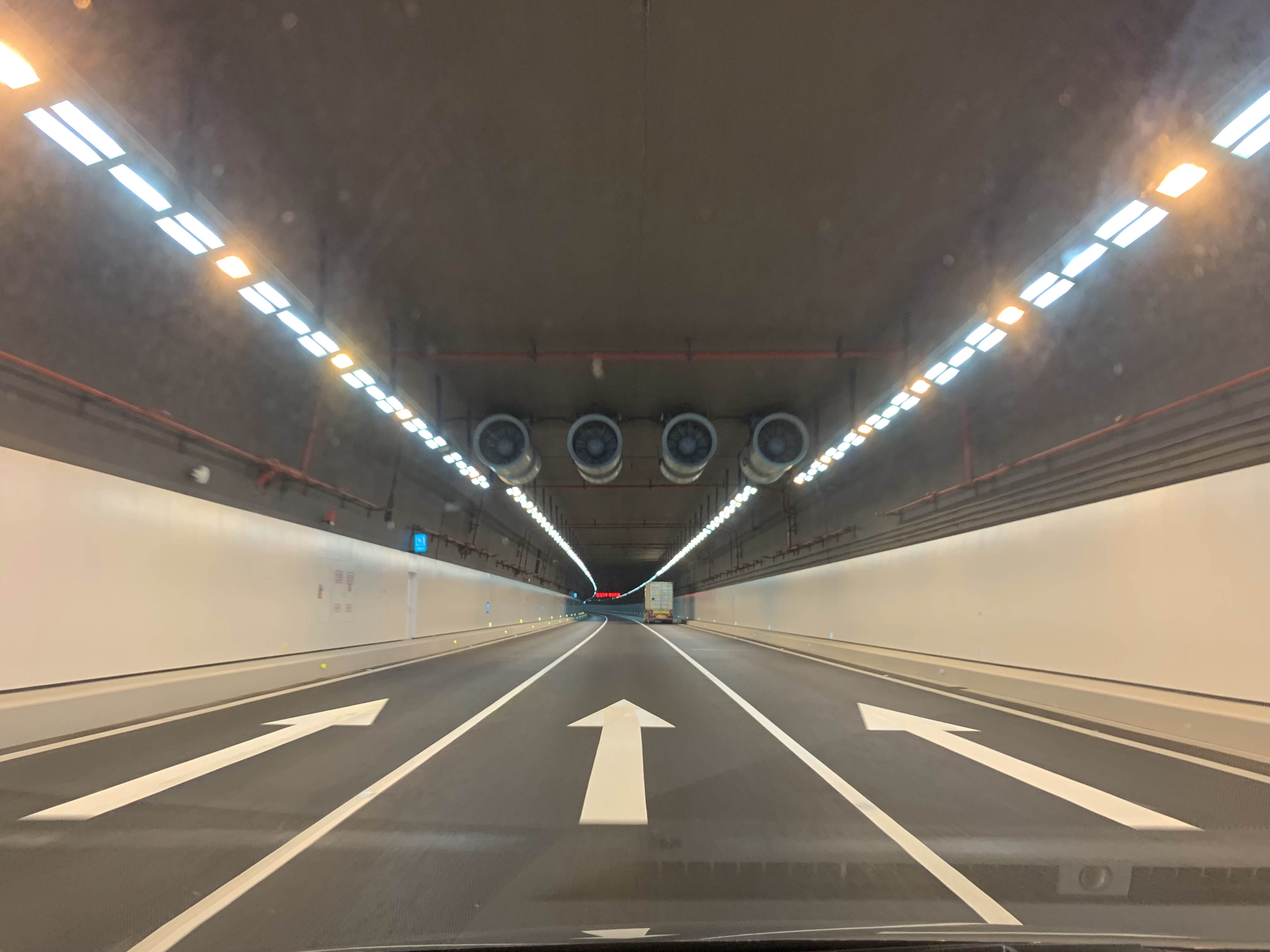 TUNNEL VENTILATION.JPG